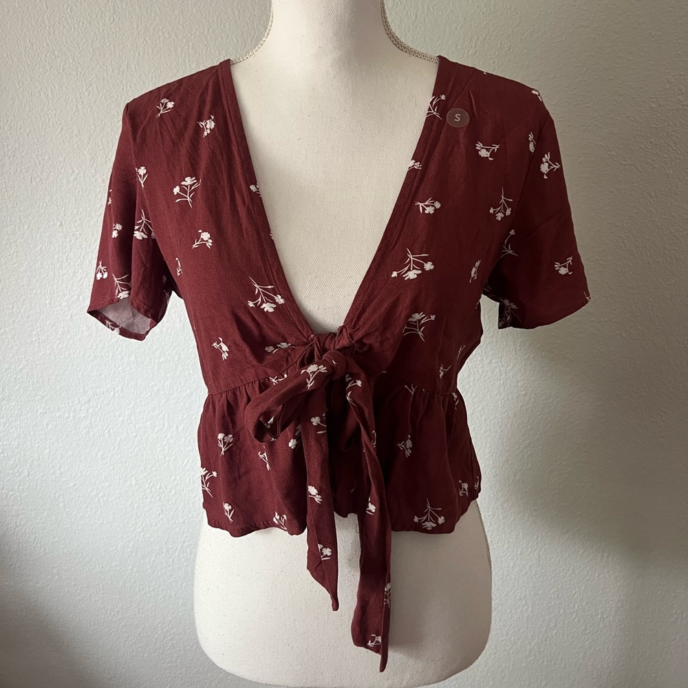 NWT Pacsun Lottie Moss Floral Print Tie Crop Top